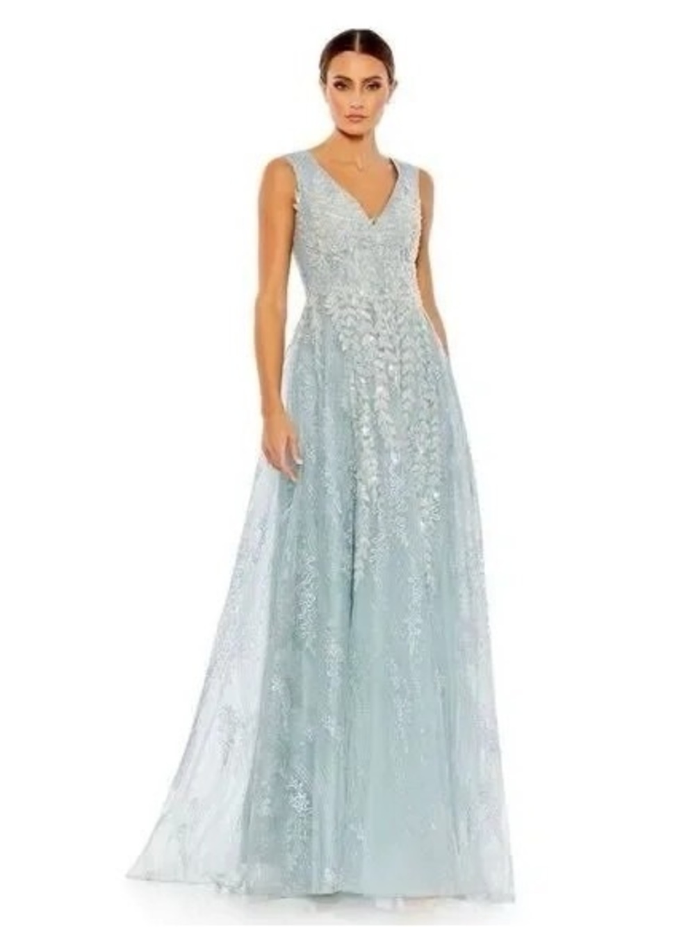 NWT Mac Duggal Embroidered Sleeveless Ice Blue Maxi Gown (20312) Plus Size 18